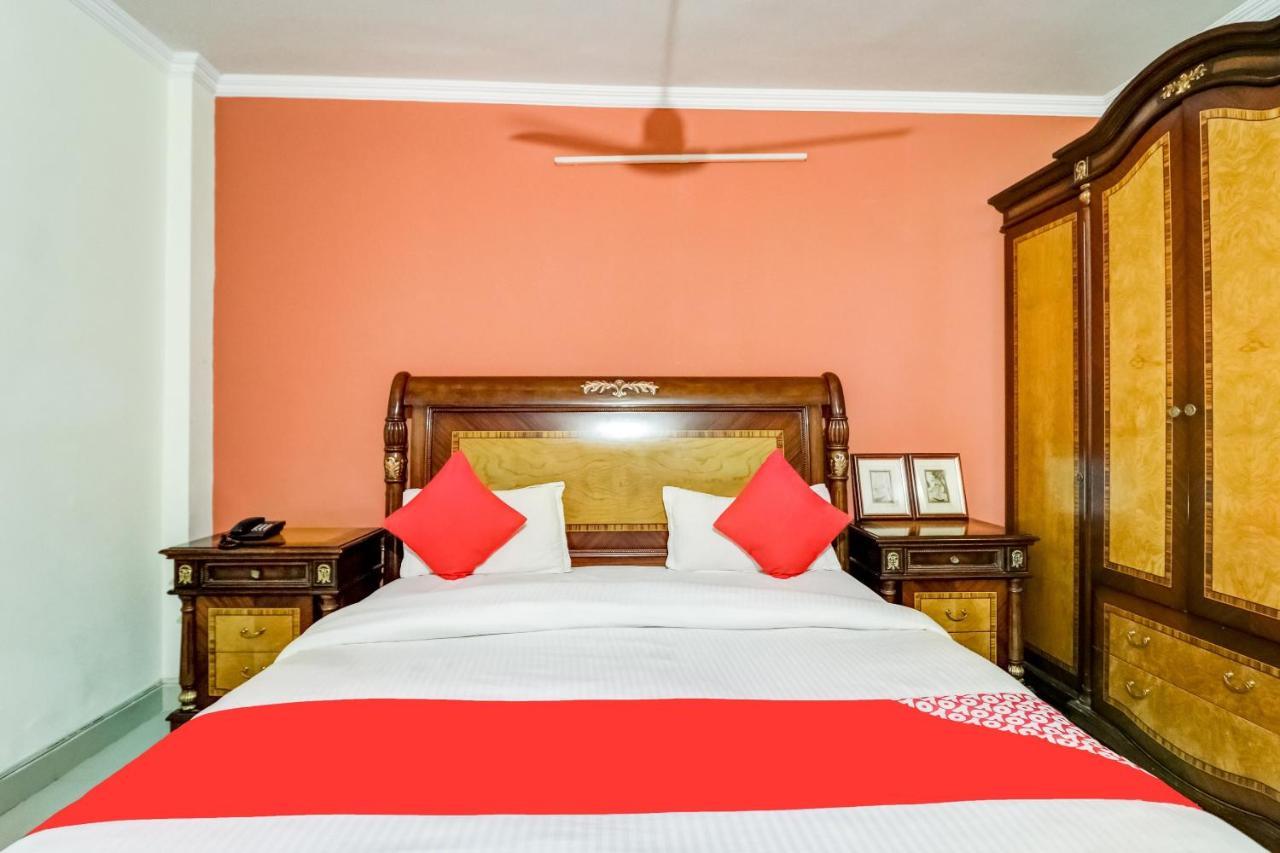 Oyo Hotel R K Residency Gurgaon Luaran gambar