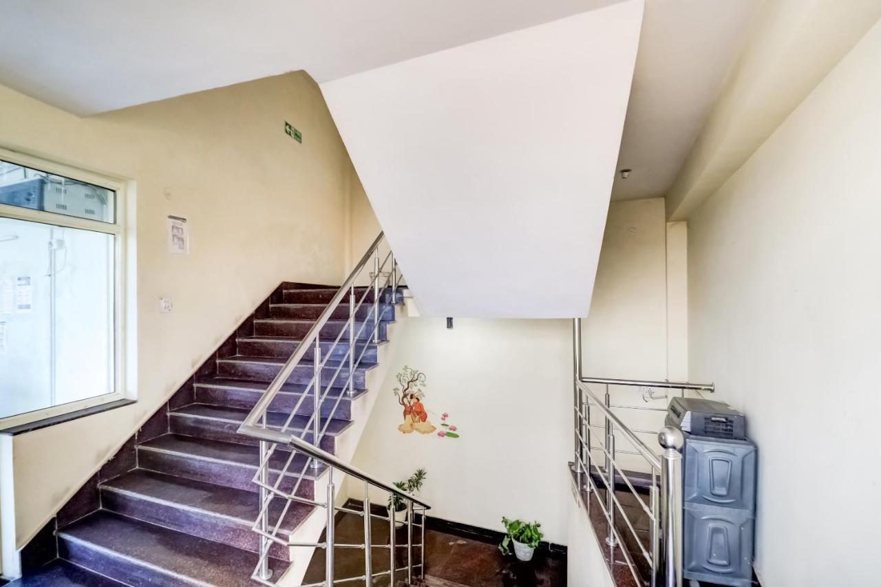 Oyo Hotel R K Residency Gurgaon Luaran gambar
