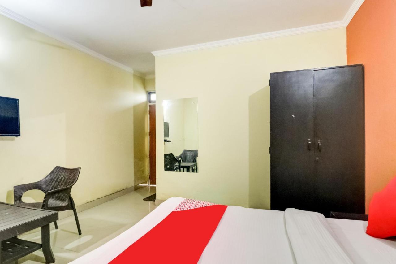 Oyo Hotel R K Residency Gurgaon Luaran gambar