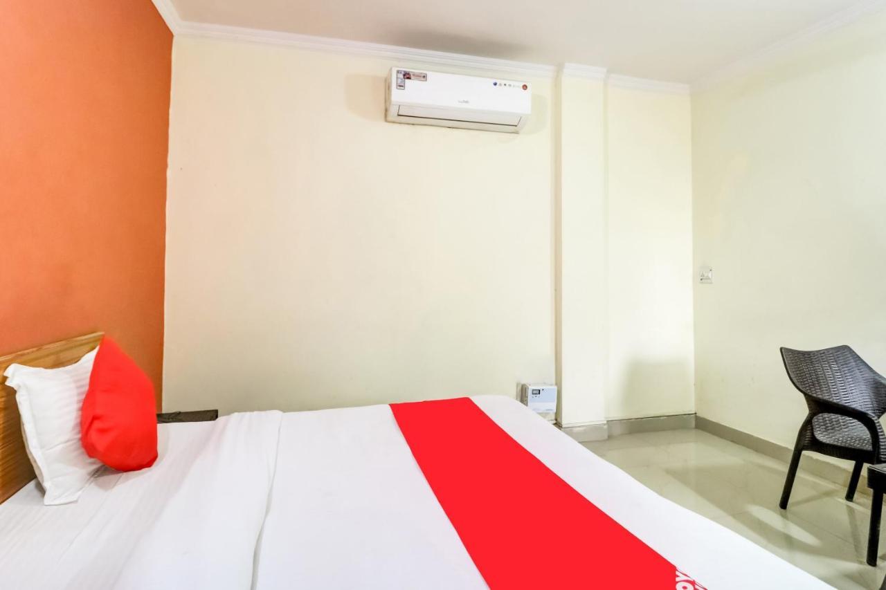 Oyo Hotel R K Residency Gurgaon Luaran gambar