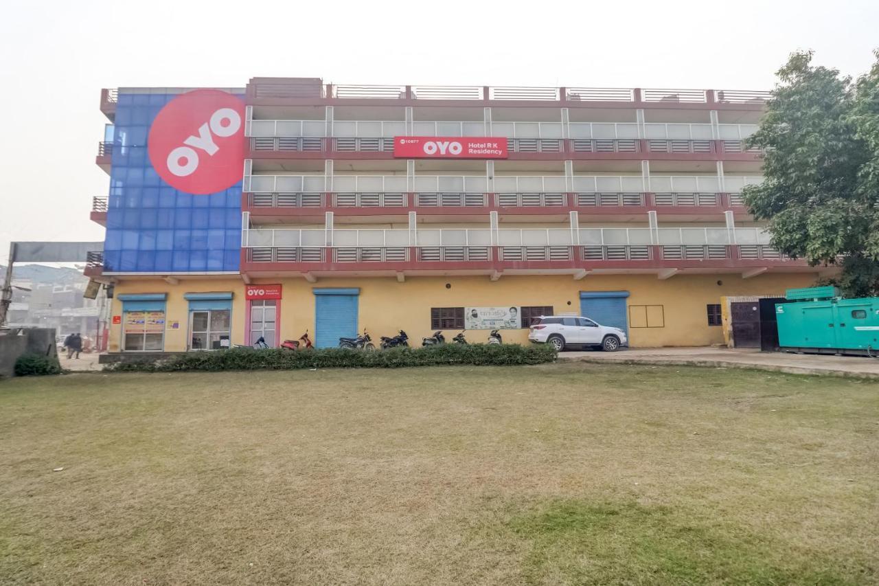 Oyo Hotel R K Residency Gurgaon Luaran gambar