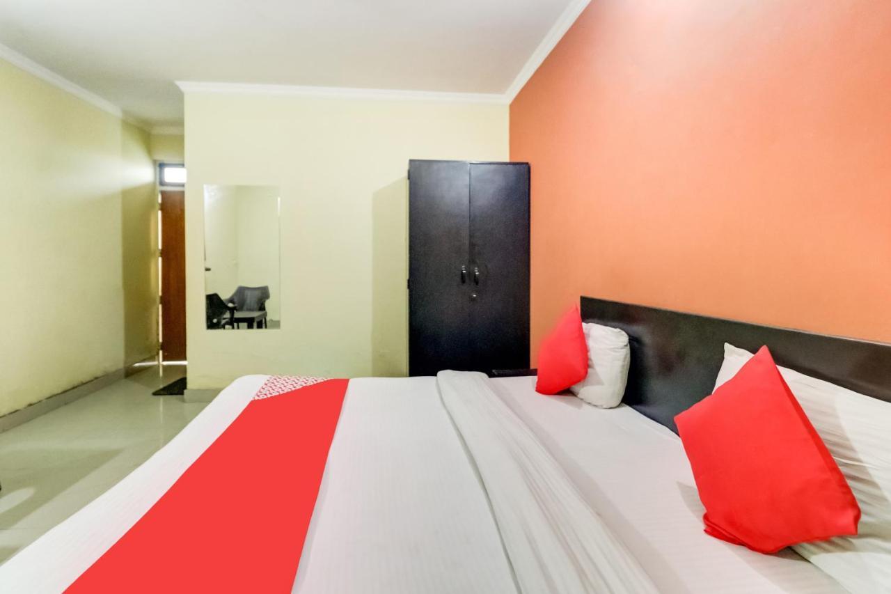 Oyo Hotel R K Residency Gurgaon Luaran gambar